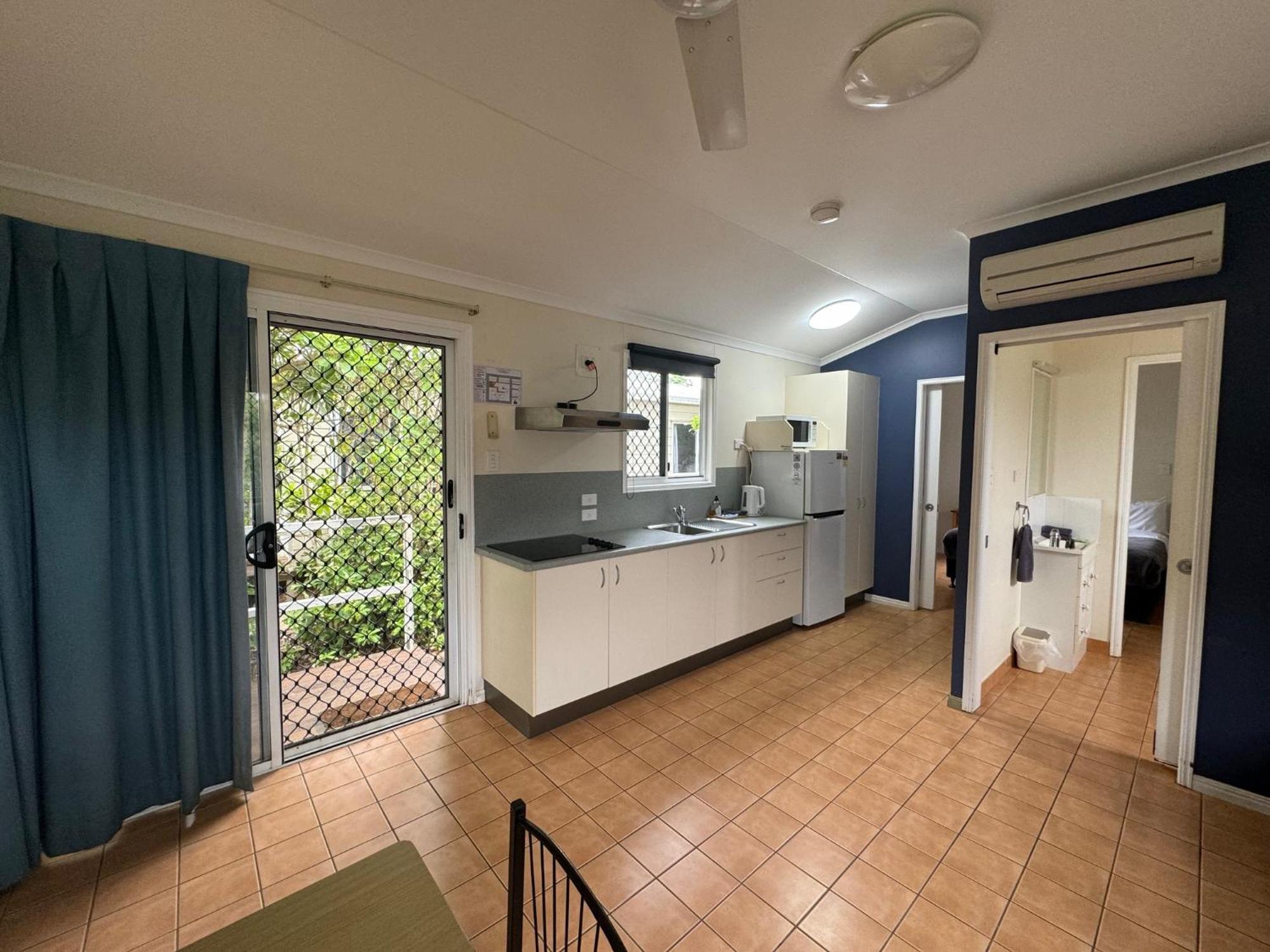 Mareeba Motor Inn Exterior photo