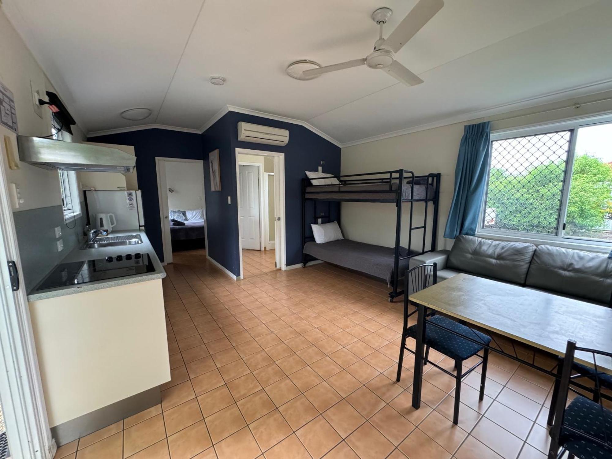 Mareeba Motor Inn Exterior photo